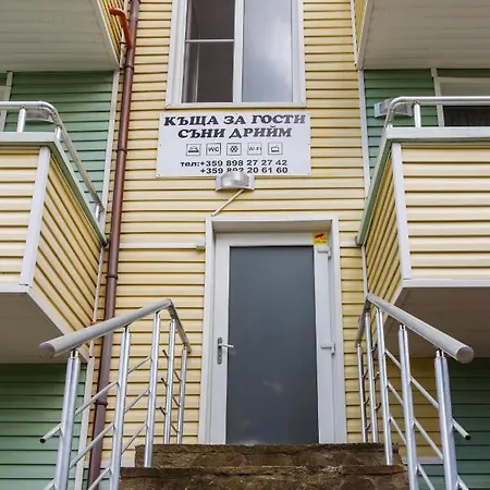 招待所 Sunny Dream 茨雷沃